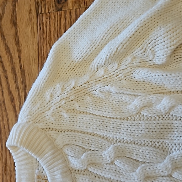 VINTAGE GIMBELS SWEATER 10 GIRLS CREAM BUTTON DOWN 100% acrylic made in Tawan - Picture 6 of 10